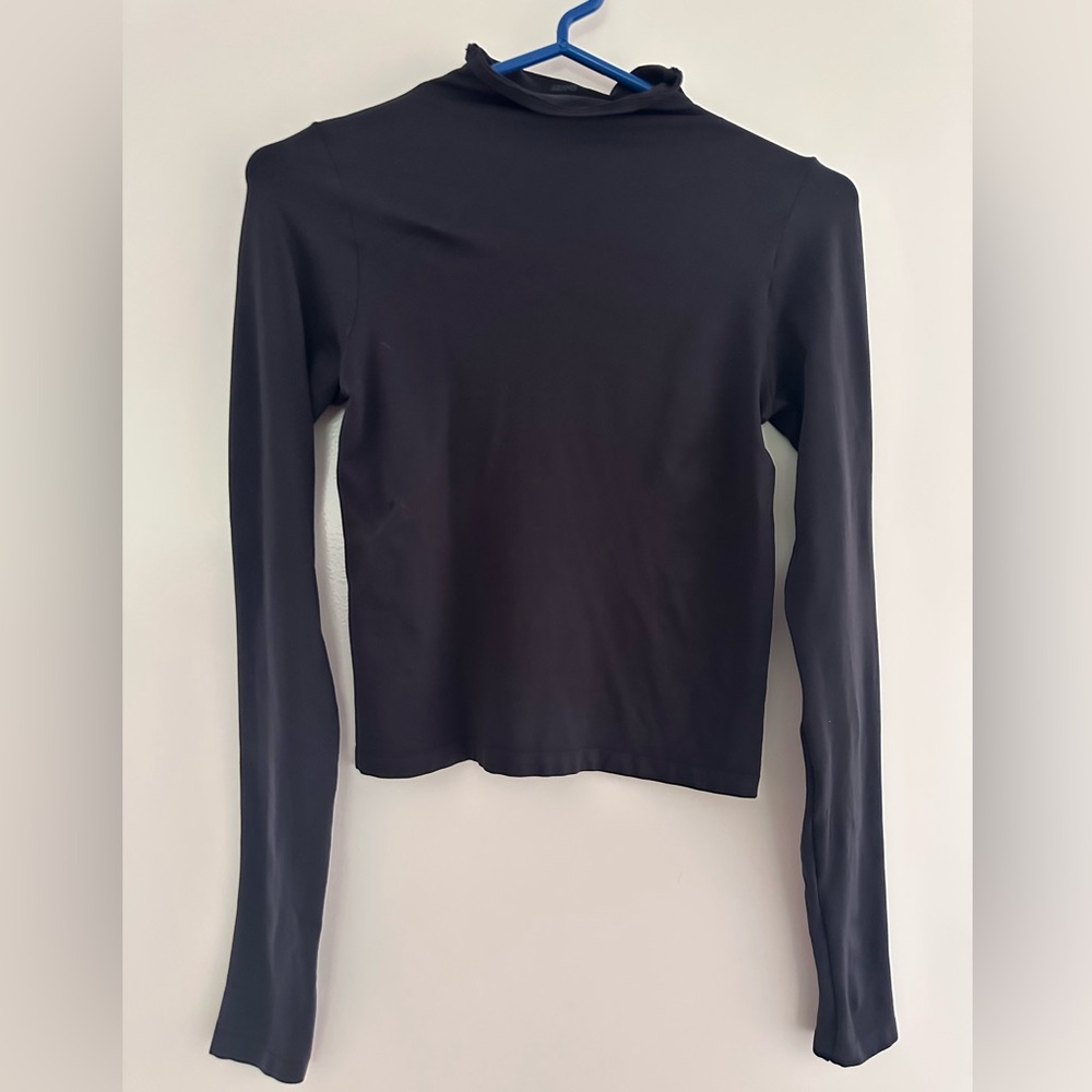 SKIMS Soft Smoothing Seamless Turtleneck